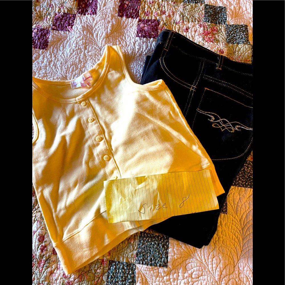 Kids New Jeans matching shirt